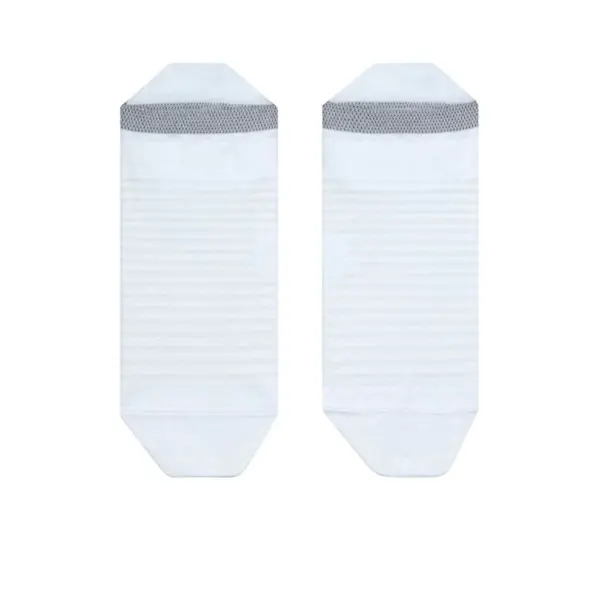 NIKE Spark Lightweight No-Show ถุงเท้าวิ่งผู้ใหญ่ - Image 2